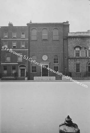 N.U.I.CLUB EXTERIOR ST STEPHEN'S GREEN